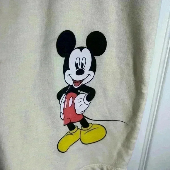 Mickey Mouse ivory shorts XL (15-17). Disney heavier weight cotton/polyester - Picture 3 of 9
